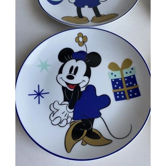 Set Of 4 Disney Mickey & Minnie Mouse Hanukkah Celebration Appetizer Plates NEW - Picture 8 of 12